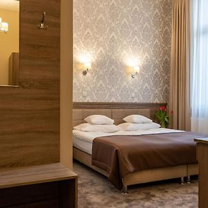 Camera con letto king size